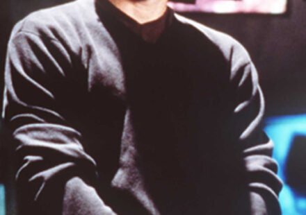 Michael Bay on the set of Armageddon (Photo: United States Air Force, public domain, via Wikimedia Commons)